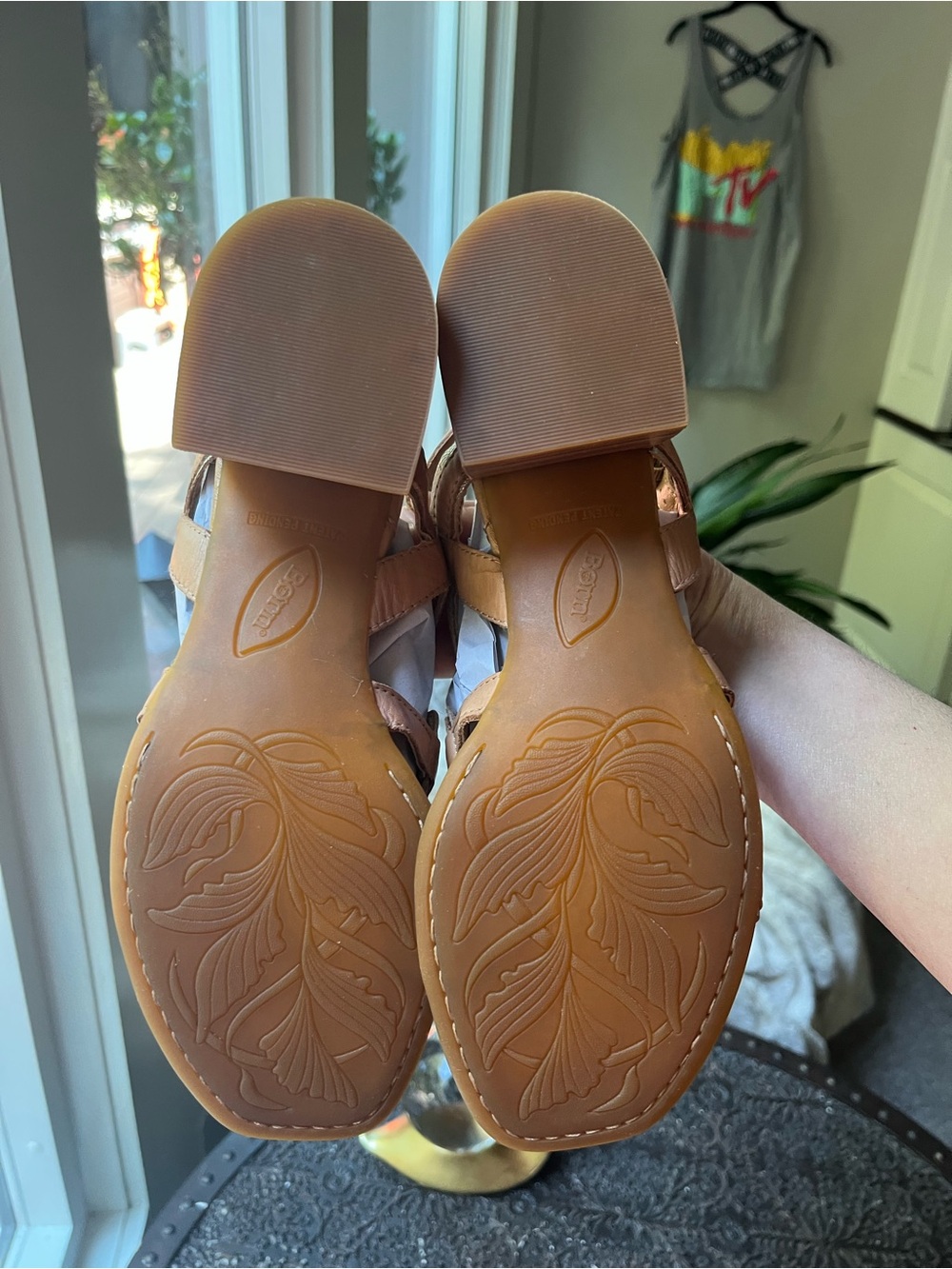 NEW BORN SOFIA SANDALS IN NATURAL 8 - Picture 10 of 10